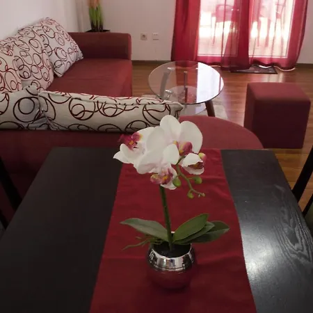 Apartment Karlo & Ema *