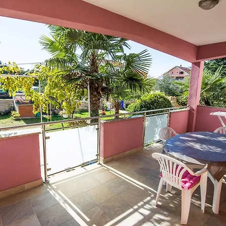 Karlo & Ema Apartment Biograd Na Moru